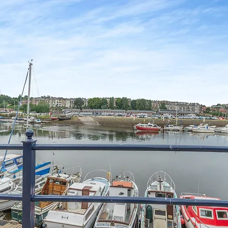 Holiday home Island In The Stream *