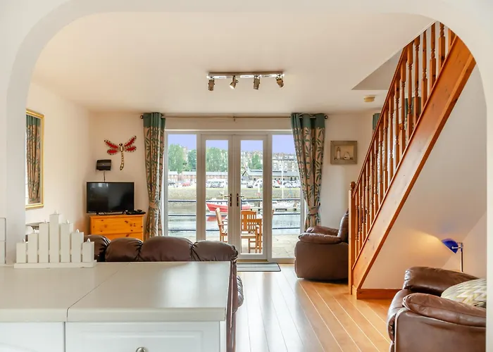 Semesterbostad Island In The Stream